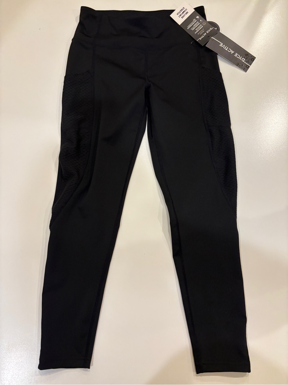 Dyce Active Women’s Black Athletic Leggings NWT Cell Phone‎ Pocket Stretch